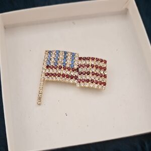 Gold USA American Flag Brooch
